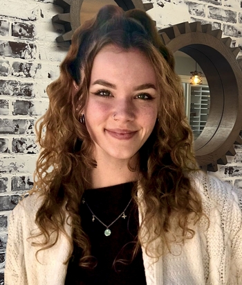 Picture of Megan Belanger